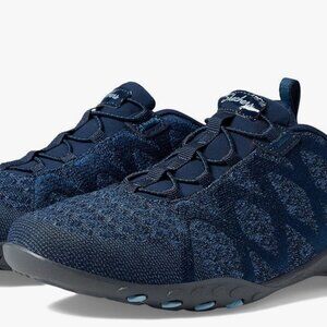 Skechers Women's Breathe Easy Infi-knity Knit Bungee Comfort Slip-on Sneaker